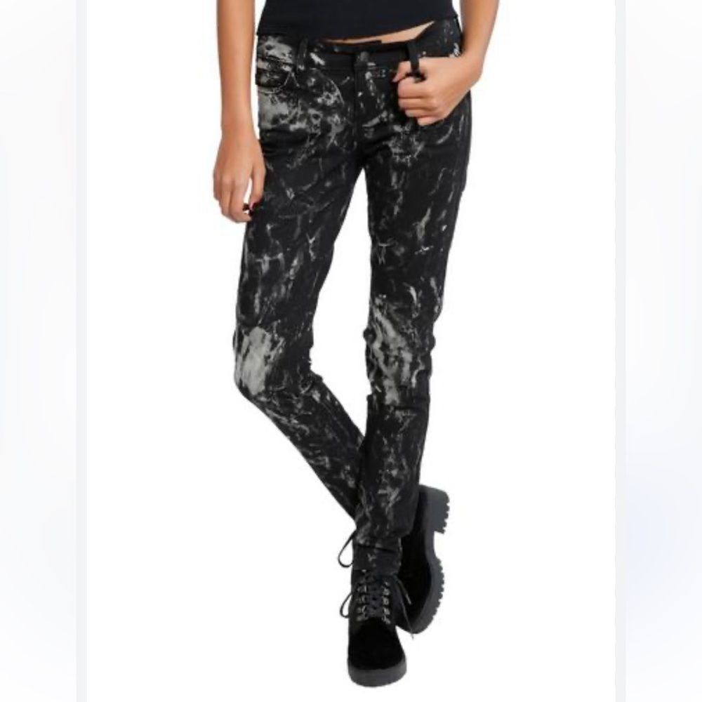 VERY UNIQUE LIKE NEW VOOM BY JOY HAN SKINNY LEG PANTS/JEANS SIZE SMALL